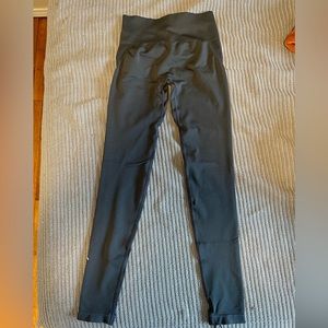 Oner Active Effortless Seamless Leggings Size Small (long) Color Coal